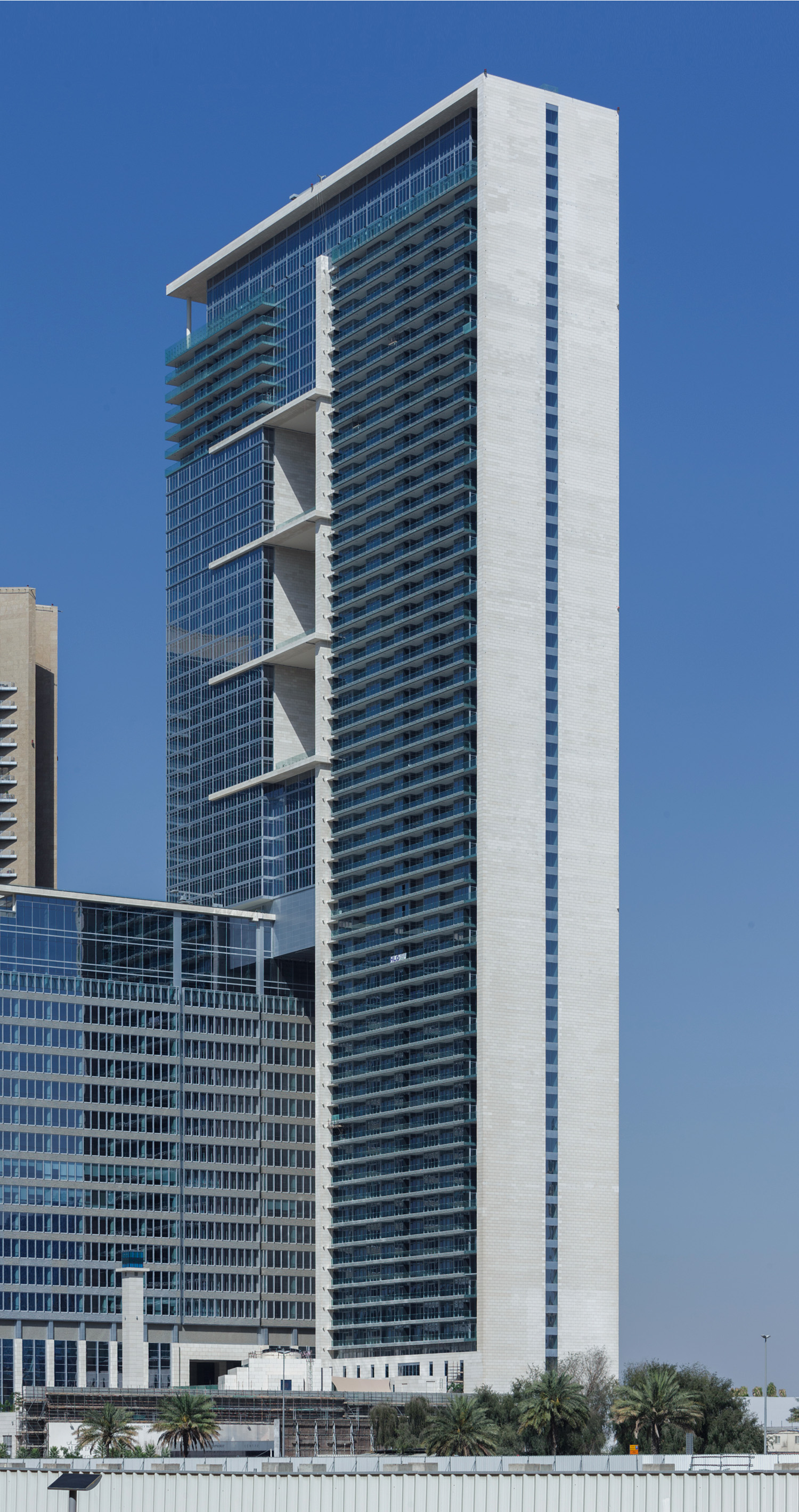Burj Daman, Dubai - View from the west. © Mathias Beinling